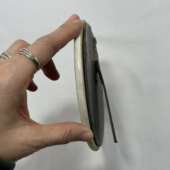 Mary Engelbreit Queen Plaque Sign Santa Barbara Women Display Shelf Desk Oval - Picture 9 of 12